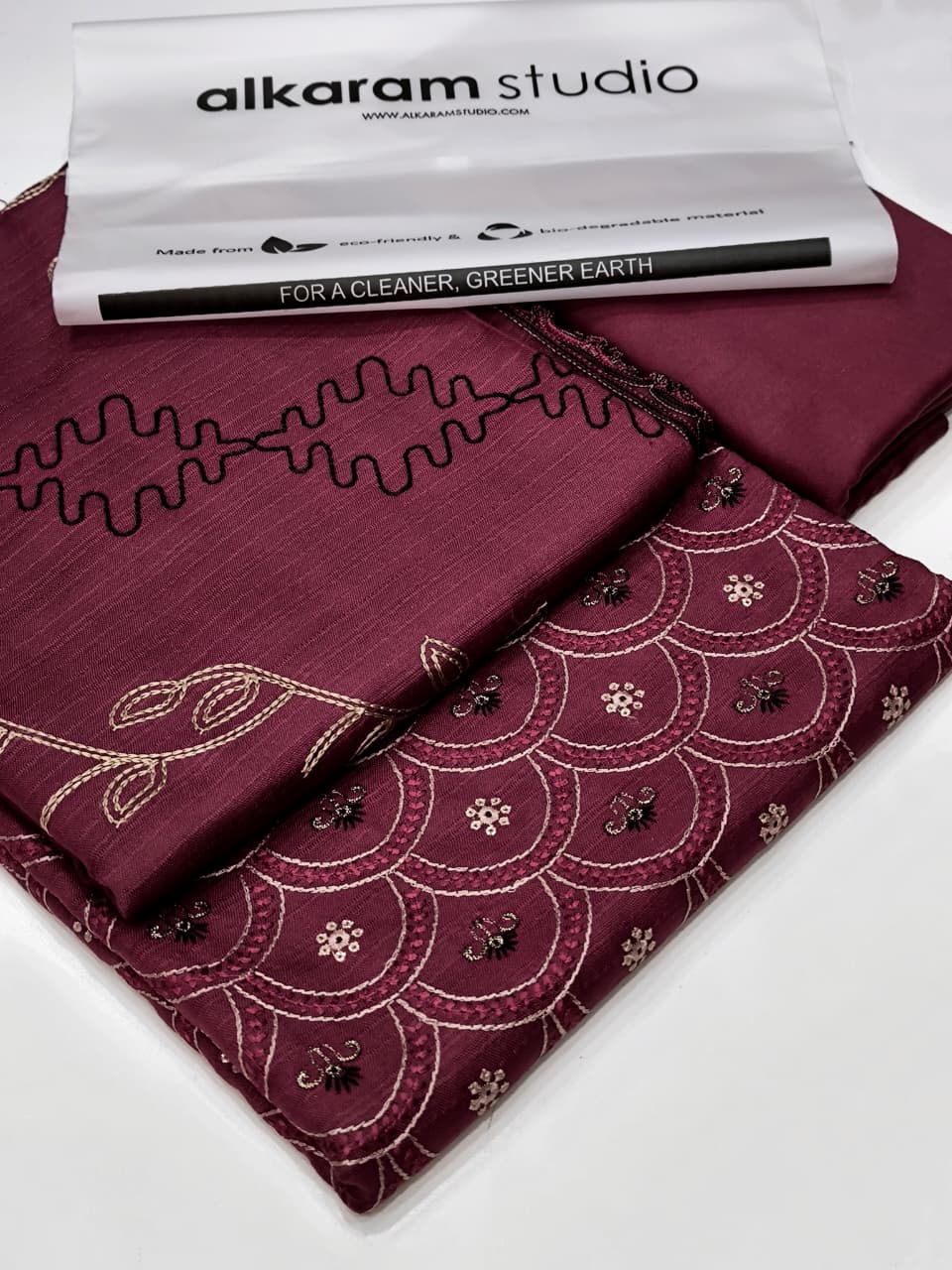 3-PC Alkaram Dhanak Wool - Image 7